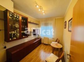 Flat, 65.00 m², near bus and train, Calle de Perafita