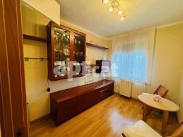 Piso, 65.00 m², cerca de bus y tren, Calle de Perafita