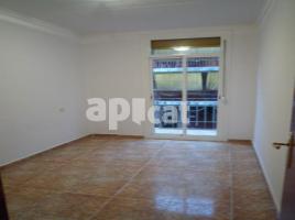 Pis, 76.00 m², prop de bus i tren, Calle del Doctor Martí Julià