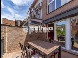 Casa (chalet / torre), 338.00 m²