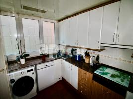 Apartament, 82.00 m², 靠近巴士和地铁, Calle Concilio de Trento