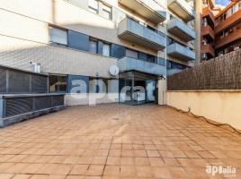 Pis, 206.00 m², prop de bus i tren, seminou, semicentro