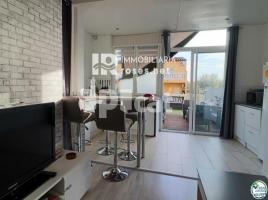 Apartament, 68 m², Zona