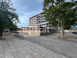 , 27.00 m², presque neuf, Avenida Parlament, del, 45