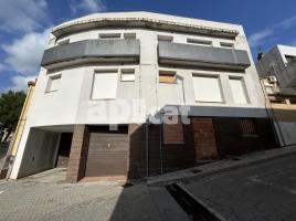 Propietat vertical, 1200.00 m², nou, Calle del Sol, 3