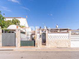 Casa (unifamiliar adossada), 90.00 m², Calle Puigmal-F2