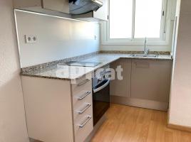 For rent flat, 47.00 m², close to bus and metro, Calle de Benet Mercadé, 21