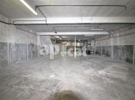 Lloguer local comercial, 539.00 m²