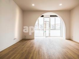 Piso, 97.00 m², cerca de bus y tren, nuevo