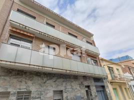 Piso, 86.00 m², cerca de bus y tren