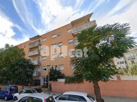 Apartament, 111.00 m², prop de bus i tren