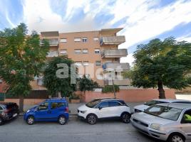 Apartament, 111.00 m², prop de bus i tren