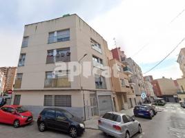 Квартиры, 43.00 m², pядом автобусный и железнодорожный, почти новый, Sant Pere Nord