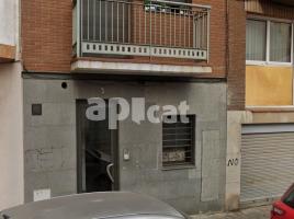 Flat, 48.00 m², near bus and train, almost new, Mercat