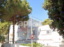  (unifamiliar aïllada), 94.00 m², حافلة قرب والقطار, Cap Salou