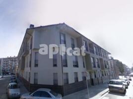 Pis, 83.00 m², prop de bus i tren, seminou, Manlleu