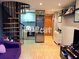 Piso, 45.00 m², cerca de bus y tren, seminuevo