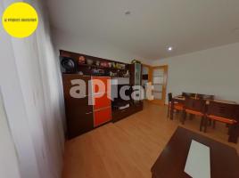 Dúplex, 80.00 m², prop de bus i tren, seminou