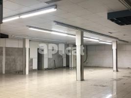 Lloguer local comercial, 575.00 m², Centre