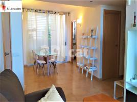 Apartamento, 102.00 m², cerca de bus y tren, seminuevo, MIRADOR DELTA