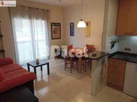 إيجار apartament, 56.00 m², حافلة قرب والقطار, جديد تقريبا