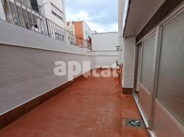 Flat, 91.00 m², near bus and train