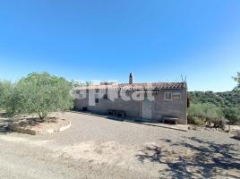  (casa rural), 142.00 m², près de bus et de train