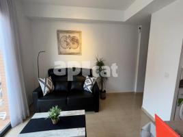 Lloguer pis, 59.00 m², prop de bus i tren, seminou, centro