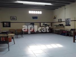 Local comercial, 150.00 m², Poble Nou