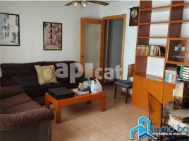 Flat, 97.00 m², near bus and train, Calle de Castaños