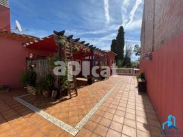 Casa (chalet / torre), 399.00 m², Calle Torreta