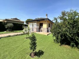 Casa (xalet / torre), 234.00 m², seminou, Calle jupiter