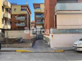 в аренду в Парковка, 24.00 m², Calle del Colomer