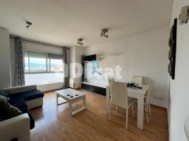 Pis, 110.00 m², prop de bus i tren, Calle Verge de Montserrat