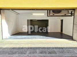 , 130.00 m², 附近的公共汽車和火車, Calle del Montseny, 8