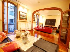 Dúplex, 536.00 m², prop de bus i tren, La Dreta de l'Eixample