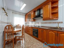 Casa (unifamiliar aïllada), 269.00 m², prop de bus i tren, Torrent Ballester