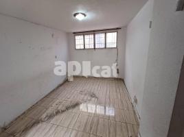 Pis, 72.00 m², prop de bus i tren, Bellvitge