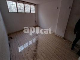 Piso, 72.00 m², cerca de bus y tren, Bellvitge