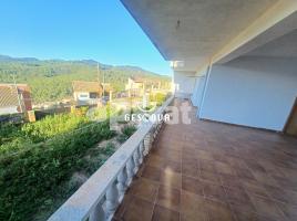 Casa (unifamiliar adossada), 244.00 m², prop de bus i tren, Can Llopard