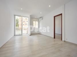 Piso, 65.00 m², cerca bus y metro