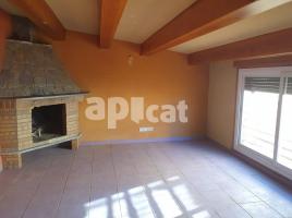 Casa (unifamiliar aïllada), 272.00 m², prop de bus i tren