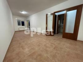  (unifamiliar aïllada), 303.00 m², حافلة قرب والقطار, جديد تقريبا, Santa Coloma de Queralt