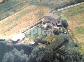 Houses (country house), 192.00 m², near bus and train