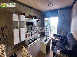 Piso, 107.00 m², cerca de bus y tren, seminuevo