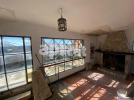  (casa rural), 600.00 m², حافلة قرب والقطار, Les Oluges