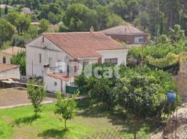 Houses (detached house), 550.00 m², near bus and train, Urbanizaciones