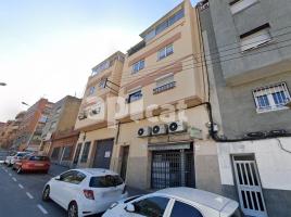 Flat, 42.00 m², near bus and train