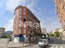 Piso, 65.00 m², cerca de bus y tren