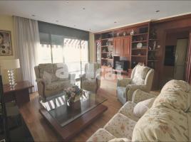 Piso, 168.00 m², cerca de bus y tren, El Centre